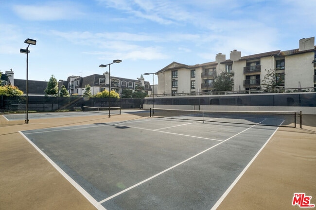 Building Photo - 8601 Falmouth Ave