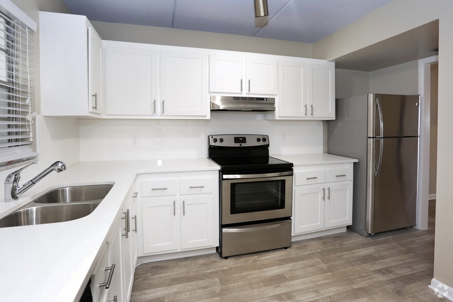 Gull Harbor 1710517117 Gulf Blvd North Redington Beach FL 33708