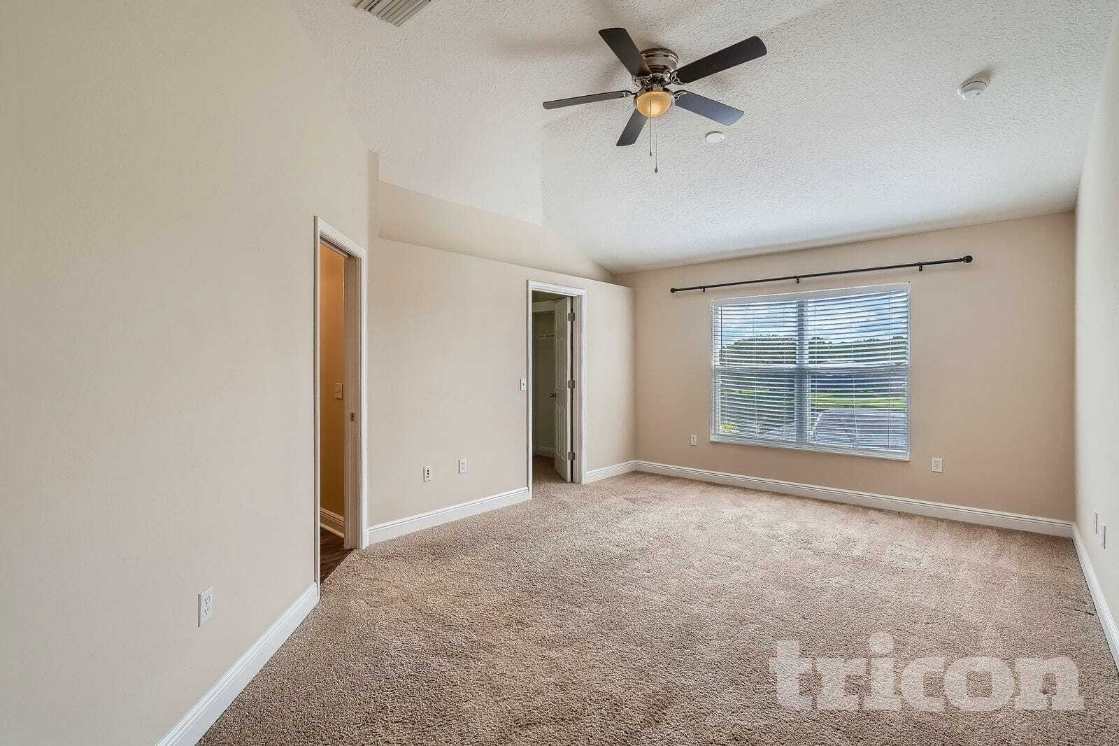 Building Photo - 6251 Blue Runner Ct