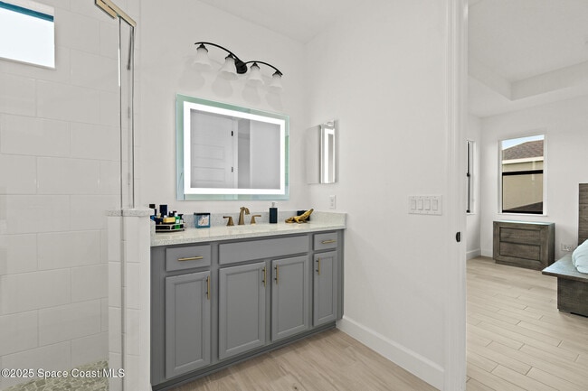 Building Photo - 3233 Casare Dr