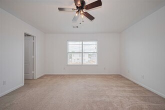 Building Photo - 7734 Pasture Bend Ln