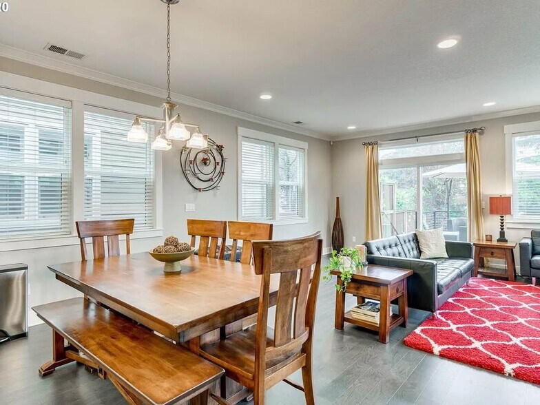 Building Photo - 2518 SE 58th Ave