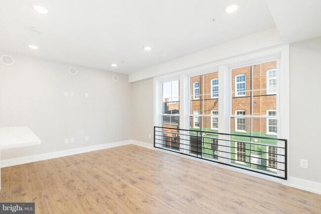 Building Photo - 2304 N 9th St