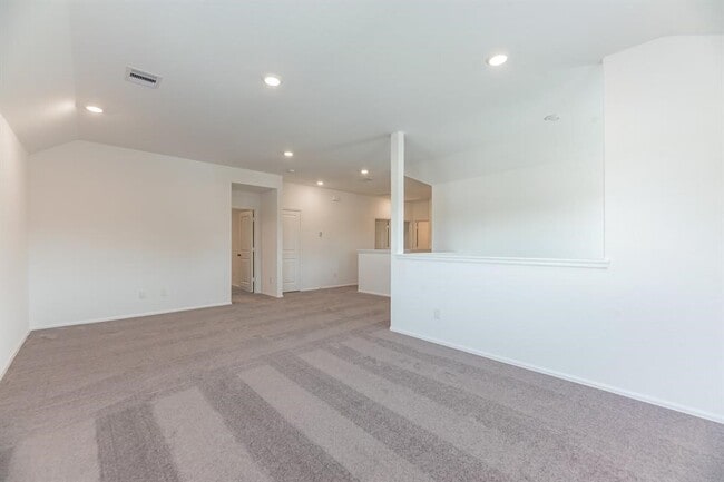 Building Photo - 6016 Heritage Creek Ln