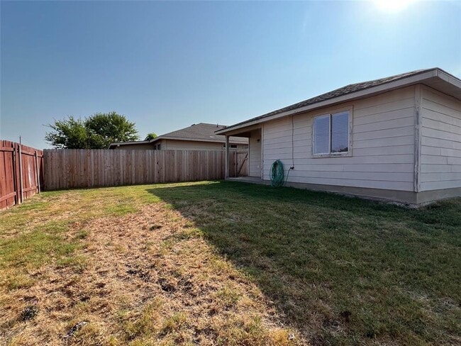 Building Photo - 5820 Angel Dr