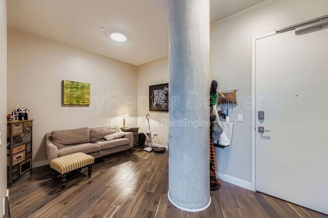 Building Photo - 4200 W 17th Ave