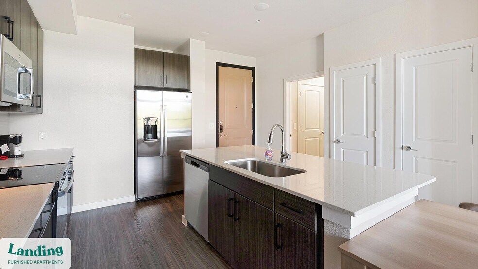 Building Photo - 14015 Univ Pass