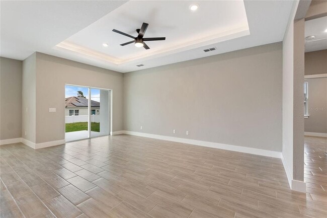 Building Photo - 186 Sweet Pea Ct