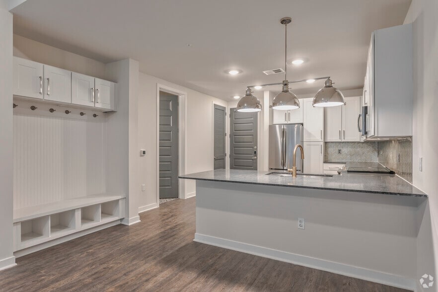 1BR,1.5BA - 887 SF A16 - The Gabriella