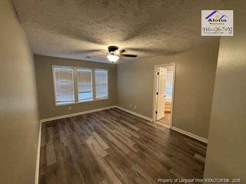 Building Photo - 1002 Brookhollow Dr