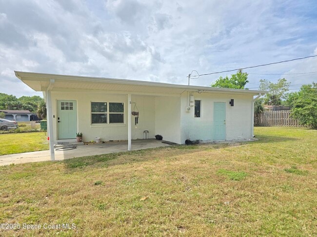 Building Photo - 3818 Kennedy Cir