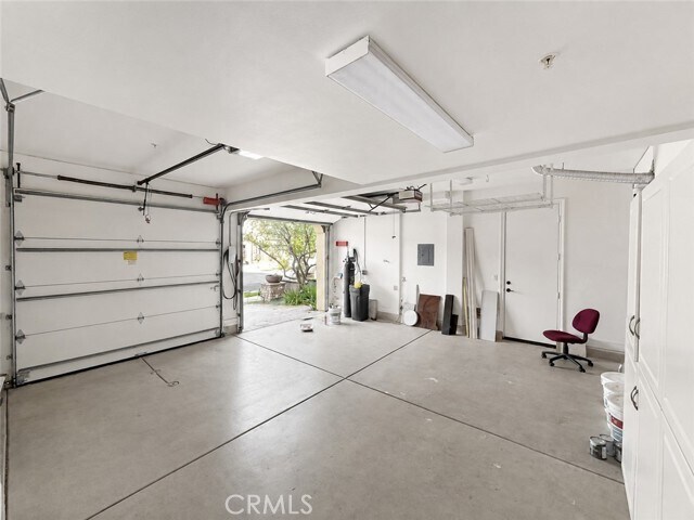 Building Photo - 15 Corte Cabrito