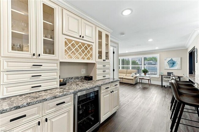 Building Photo - 580 Tripoli Ct