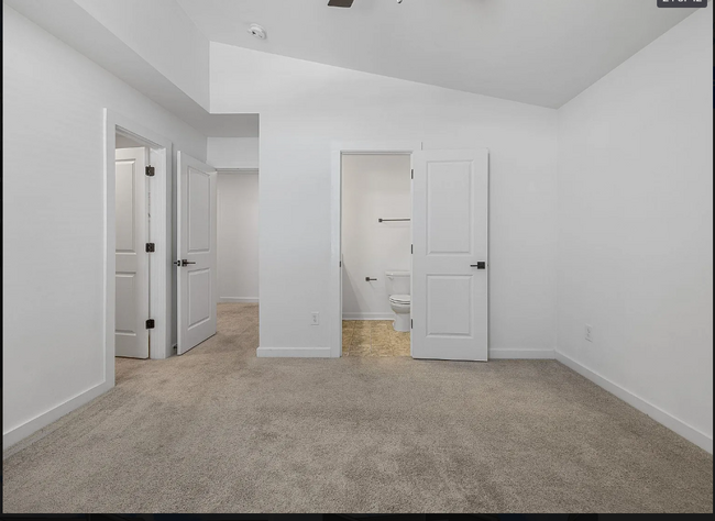 Building Photo - 1415 Darrowby Wy