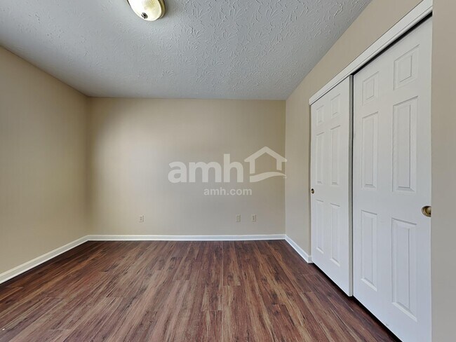 Building Photo - 38 Caney Ct
