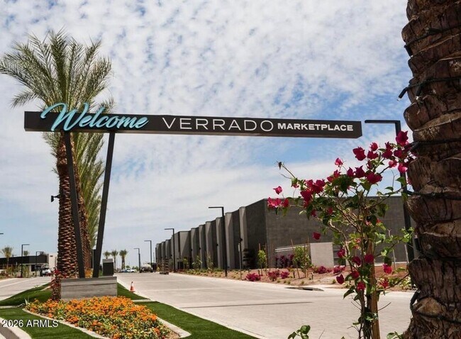 Building Photo - SOLAR home in amenity rich Verrado!