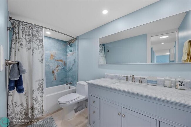 Building Photo - 4200 N Ocean Dr