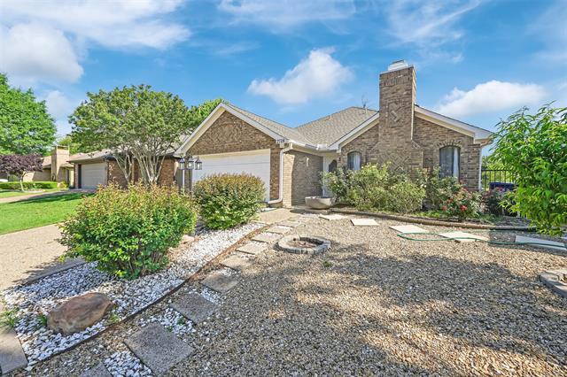 Building Photo - 2718 Laurel Oaks Dr