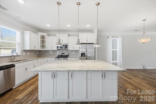 Building Photo - 1152 Township Pkwy