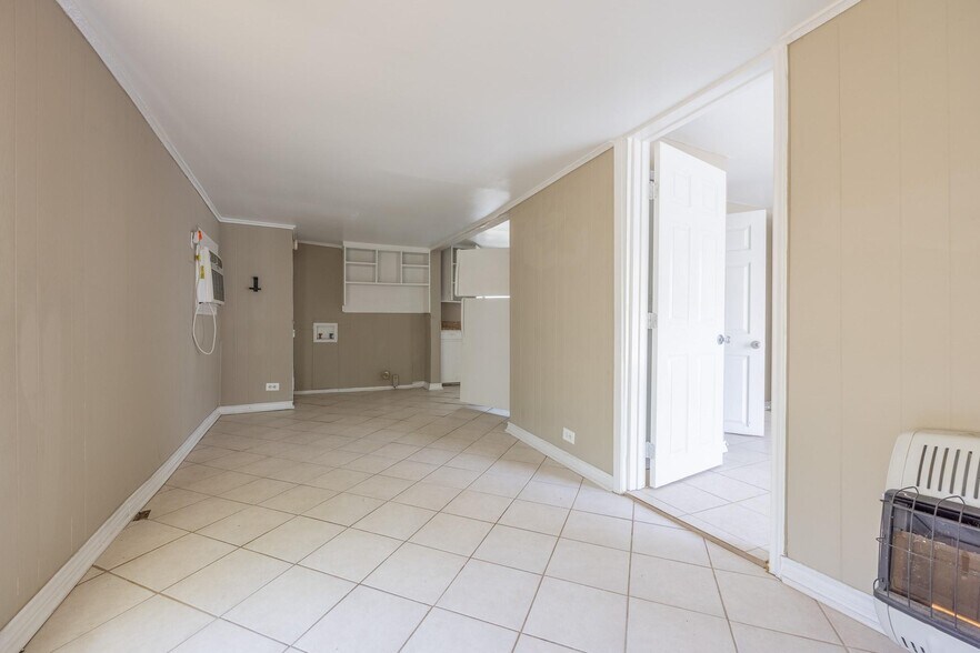 Laundry Rm - 901 N Hamlett St