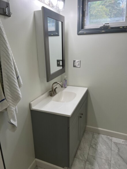 Building Photo - 56 Funston Ave