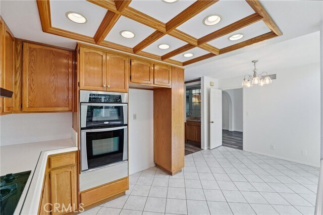 Building Photo - 20430 Vía Madrid