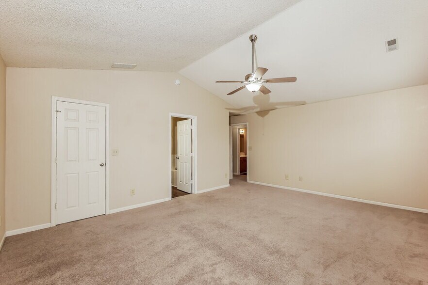 Building Photo - 8130 Amble Way