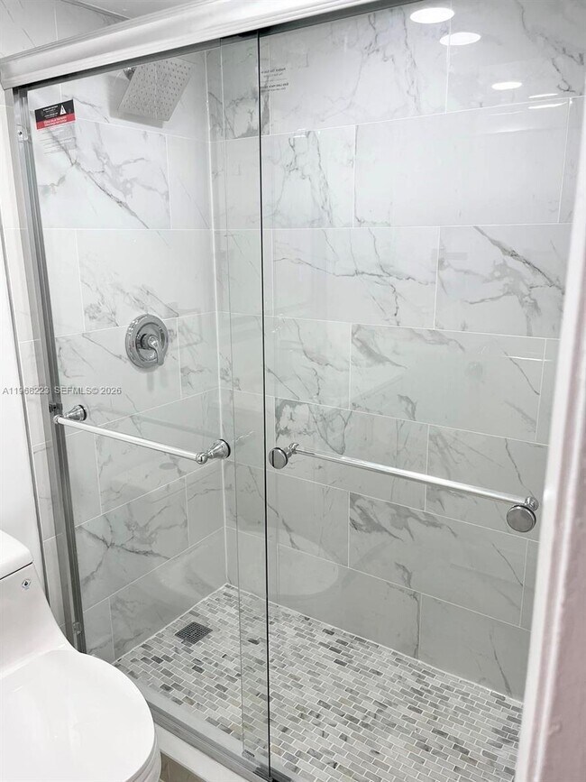 Building Photo - 10773 Cleary Blvd