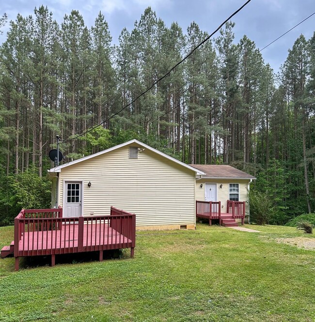 Building Photo - Fluvanna 3bedroom&1.5bath Rental