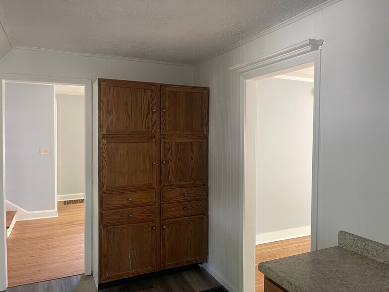 Pantry - 104 Harrison Blvd
