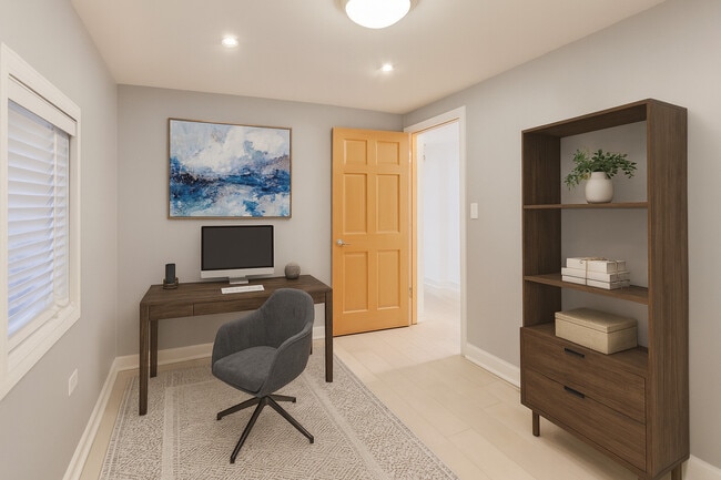 Building Photo - 1532 N Greenview Ave