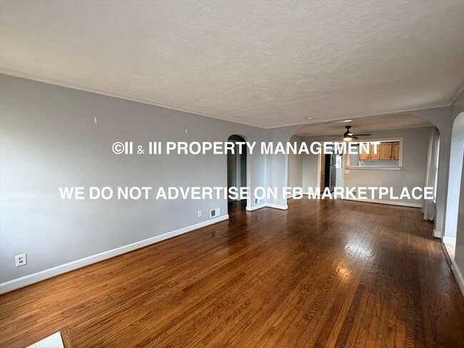 Building Photo - 5840 Floyd St