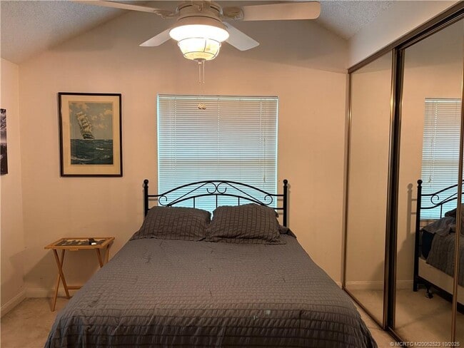 Building Photo - 3566 SW Sunset Trace Cir