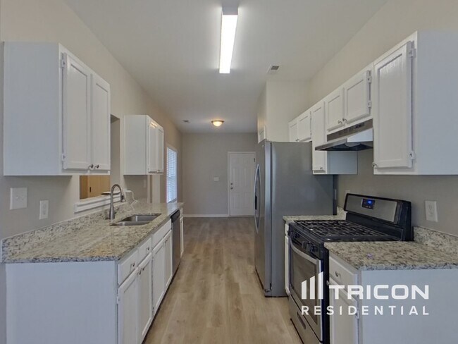 Building Photo - 124 Burleyson Dr