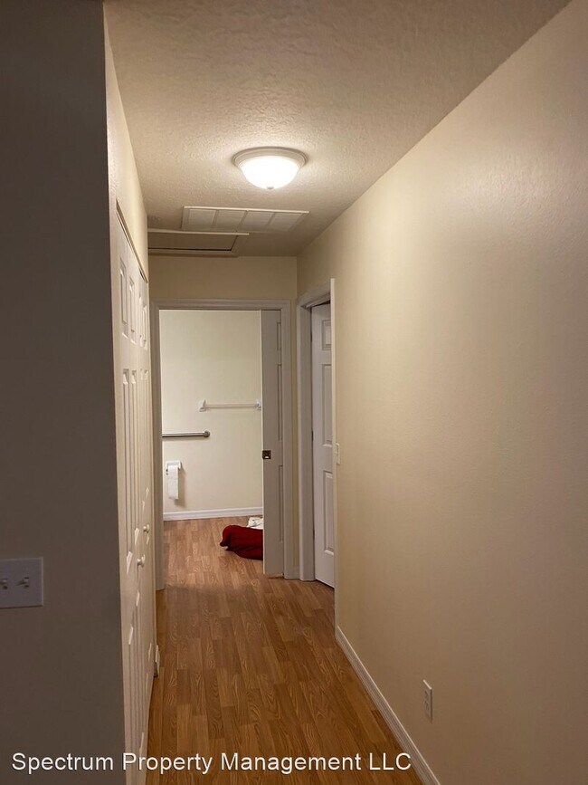 Building Photo - 2 br, 1 bath House - 1010 High Street