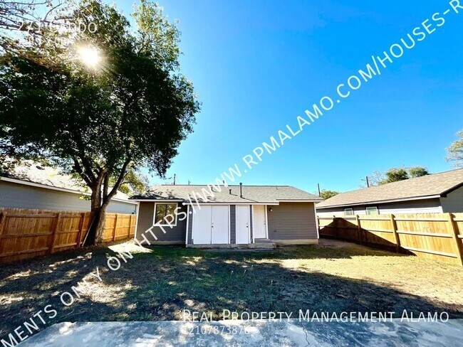 Building Photo - 271 Caddo-