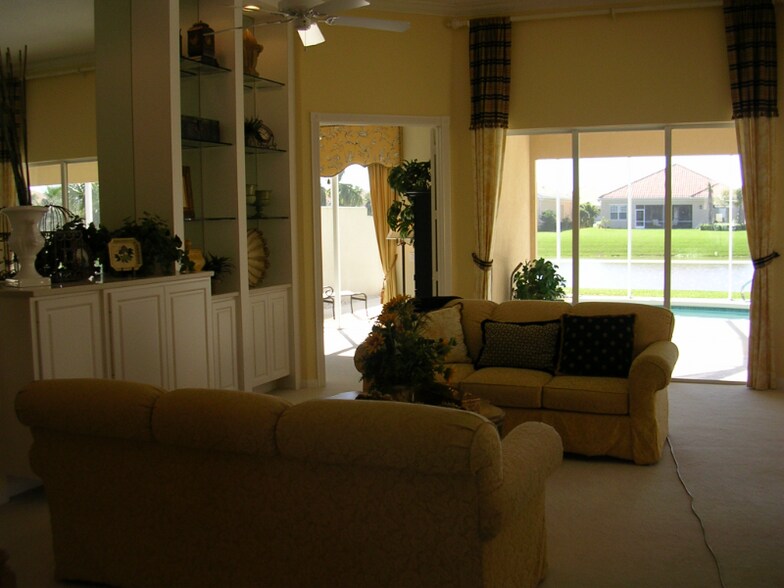 Building Photo - 11300 SW Northland Dr