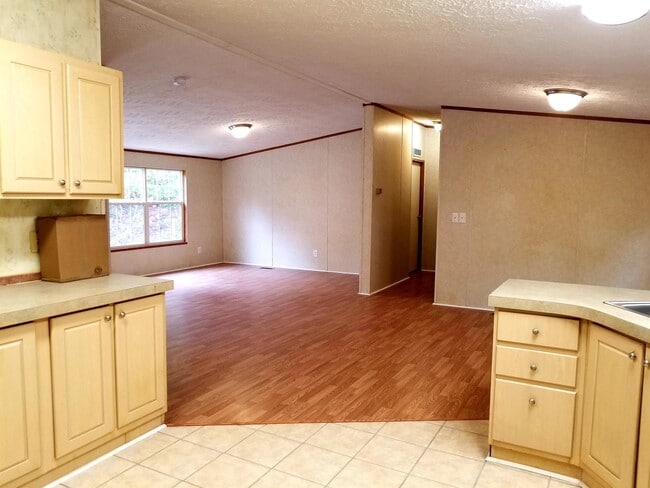 Building Photo - 96 White Oak Gap Rd