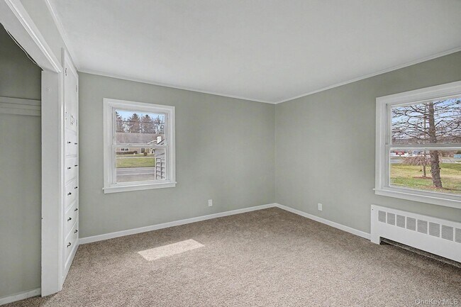 Building Photo - 2585 State Rte 55