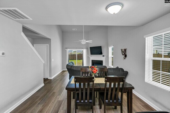 Building Photo - 620 Rothenburg Rd