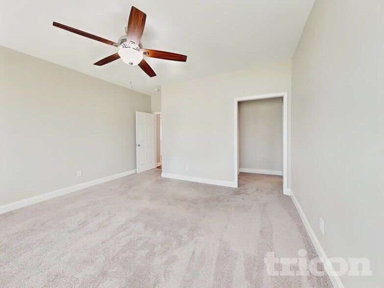 Building Photo - 1363 Coates Ln