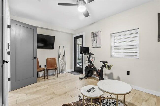 Building Photo - 5228 Dresden Wy