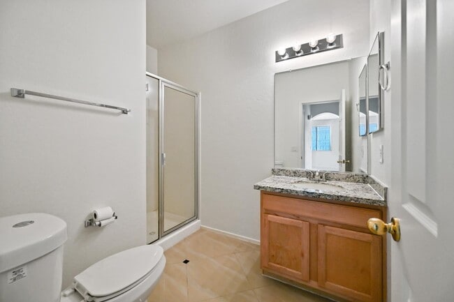 Building Photo - 1483 E Mia Ln