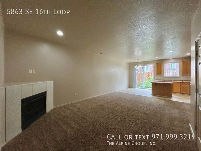 Building Photo - 5863 SE 16th Loop
