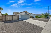 Building Photo - 3735 W Charlotte Dr