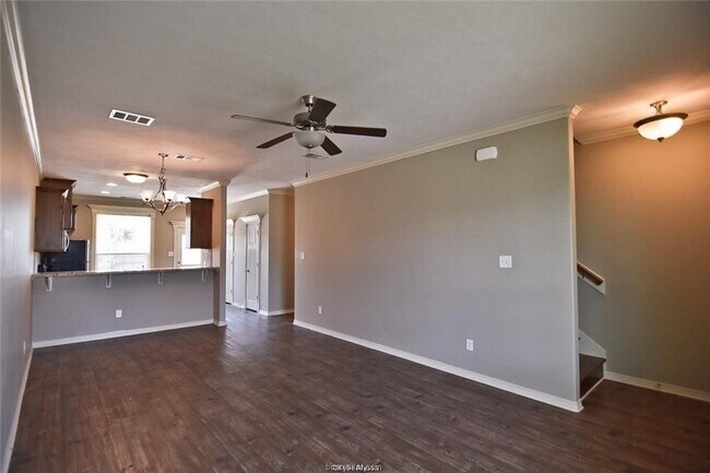 Building Photo - 6912 Appomattox Dr