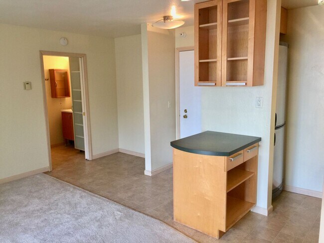 Building Photo - LIVE AT THE RESORT - Upgraded 1 Bedroom Co...