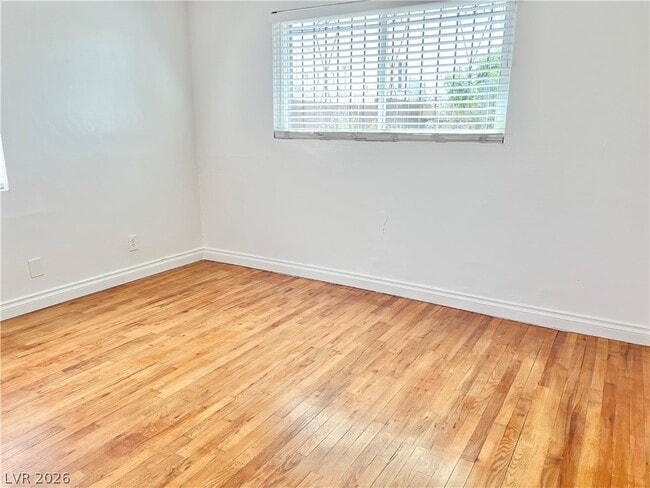 Building Photo - 2300 Santa Clara Dr