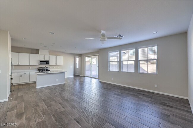 Building Photo - 10260 Bark Pine Ct