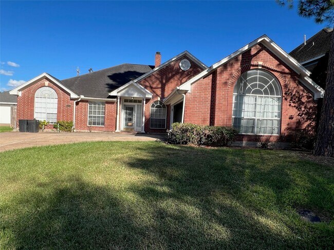 Building Photo - 3311 Ashlock Dr